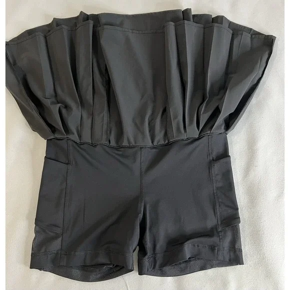 Lululemon Women's Skort Black Pleated‎ Run Tennis Golf Sz 8 Gym Training Pockets